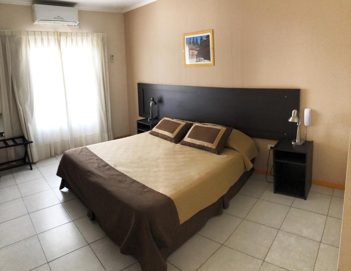 Apart Hotel Granada Neuquen Ngoại thất bức ảnh
